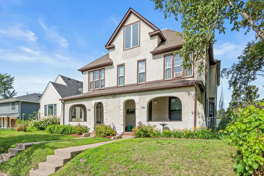 2524 Jackson Street Ne, Minneapolis, MN 55418 - #2