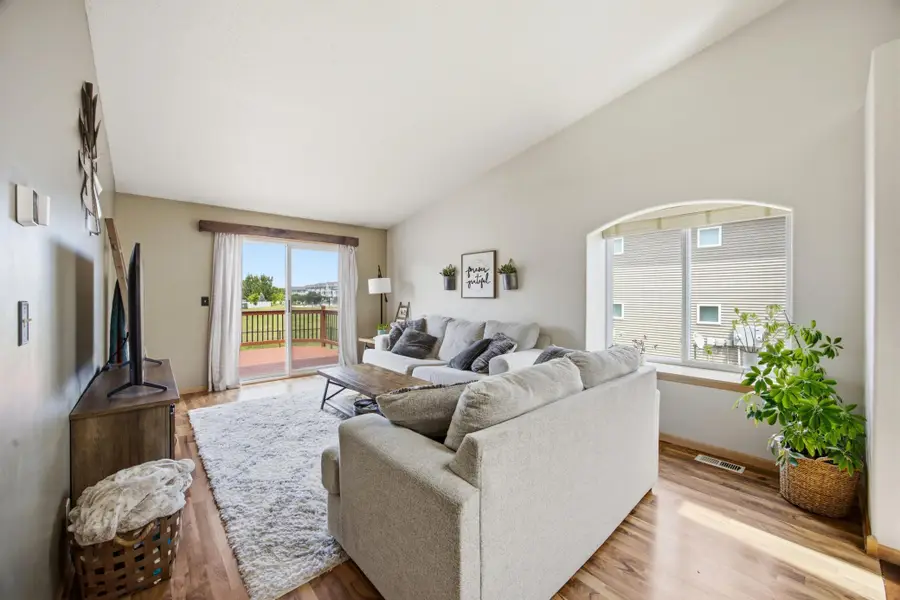 4237 39th Avenue S, Fargo, ND 58104 - #3