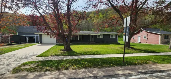 1240 N Main Street, Altura, MN 55910