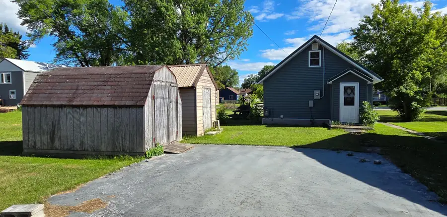 810 9th Street, International Falls, MN 56649 - #3