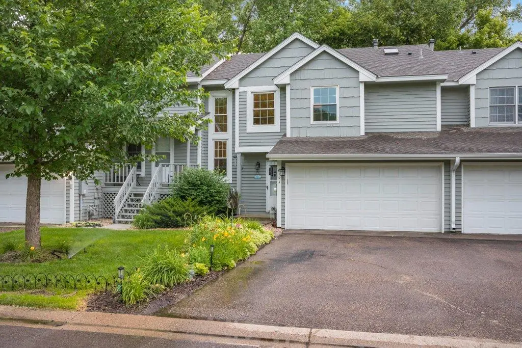 8133 Curtis Lane, Eden Prairie, MN 55347 - #1