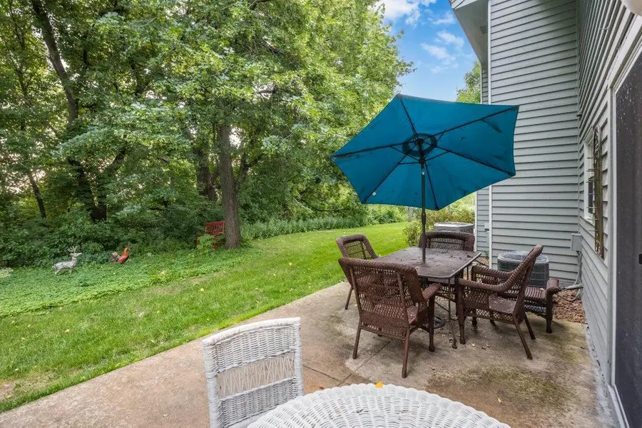 8133 Curtis Lane, Eden Prairie, MN 55347 - #3