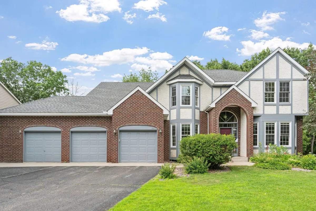 547 Abbey Way, Mendota Heights, MN 55120 - #1