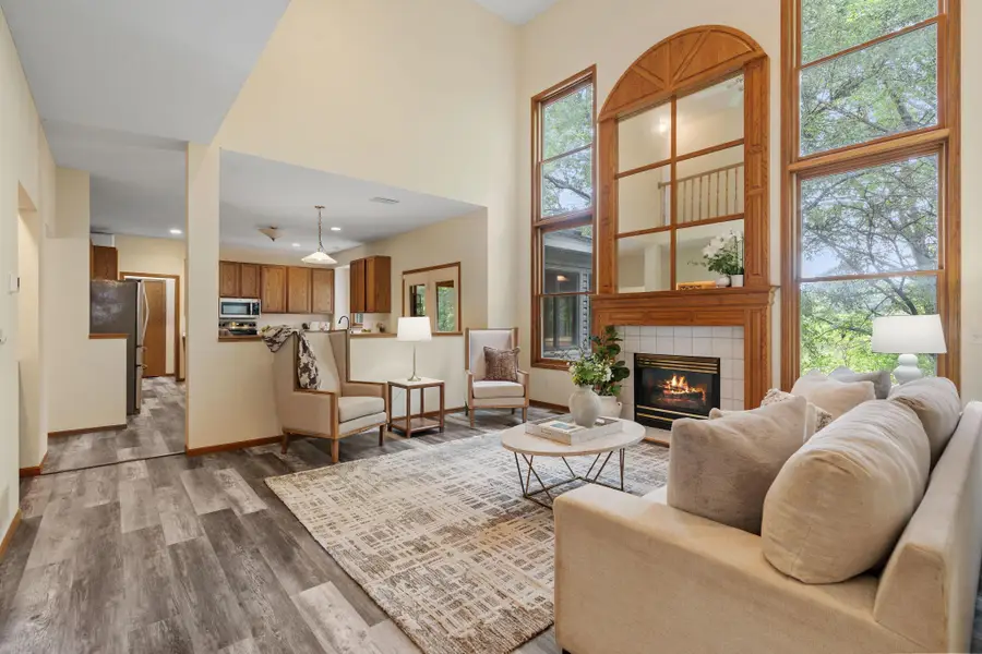 547 Abbey Way, Mendota Heights, MN 55120 - #2