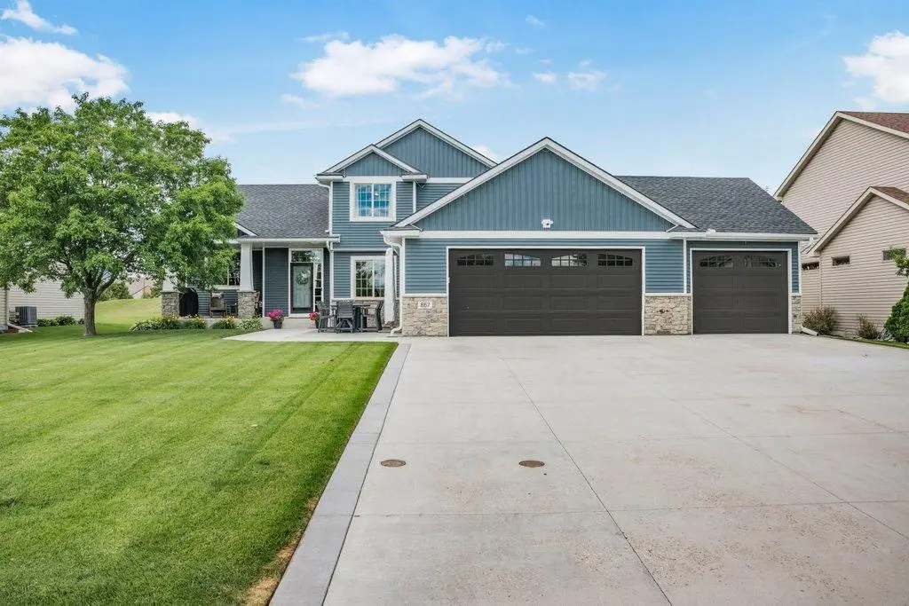 867 160th Lane Nw, Andover, MN 55304 - #1