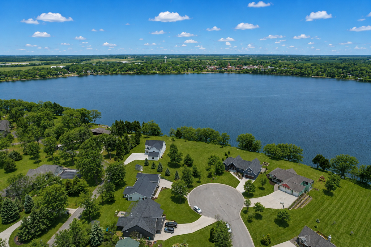 432 Lake Court, Winsted, MN 55395 - #1