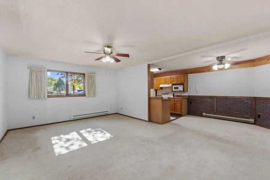 6601 Buckley Circle #105, Inver Grove Heights, MN 55076 - #3