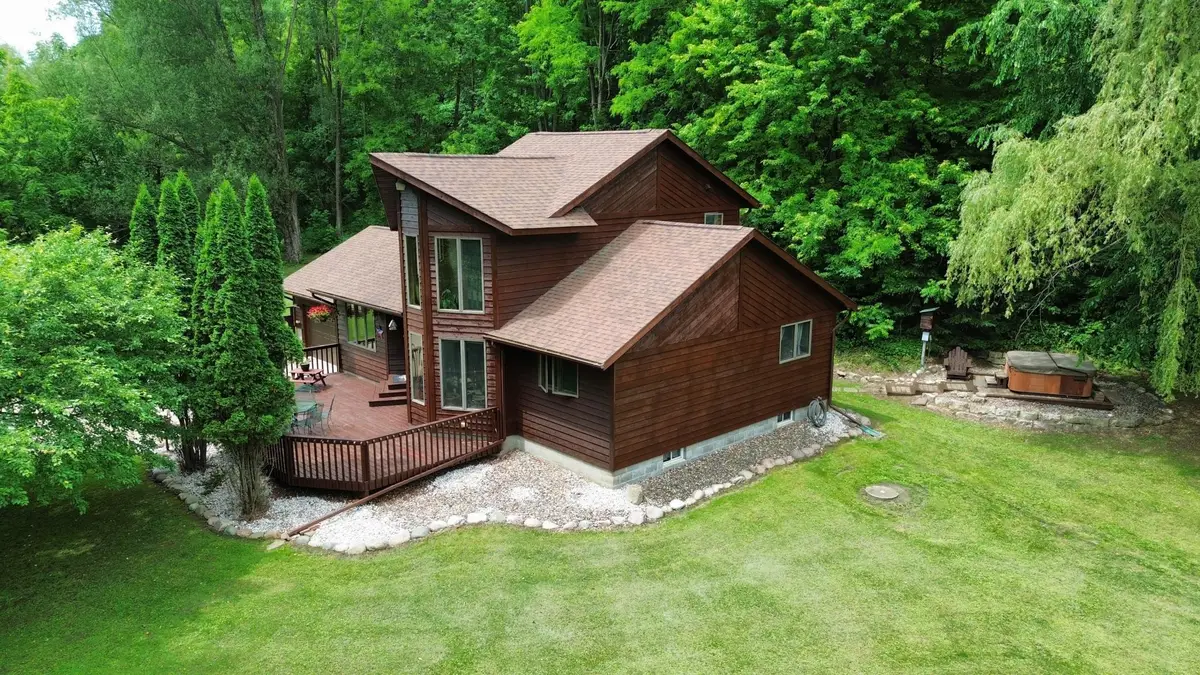 23076 County Road 15, Winona, MN 55987 - #1