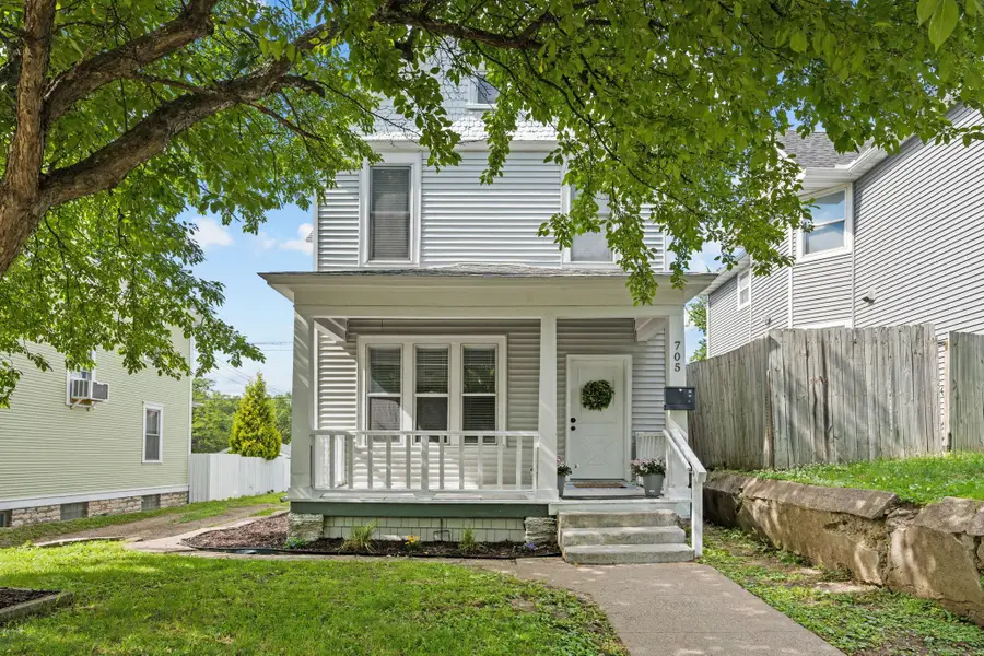 705 Sims Avenue, Saint Paul, MN 55106 - #2