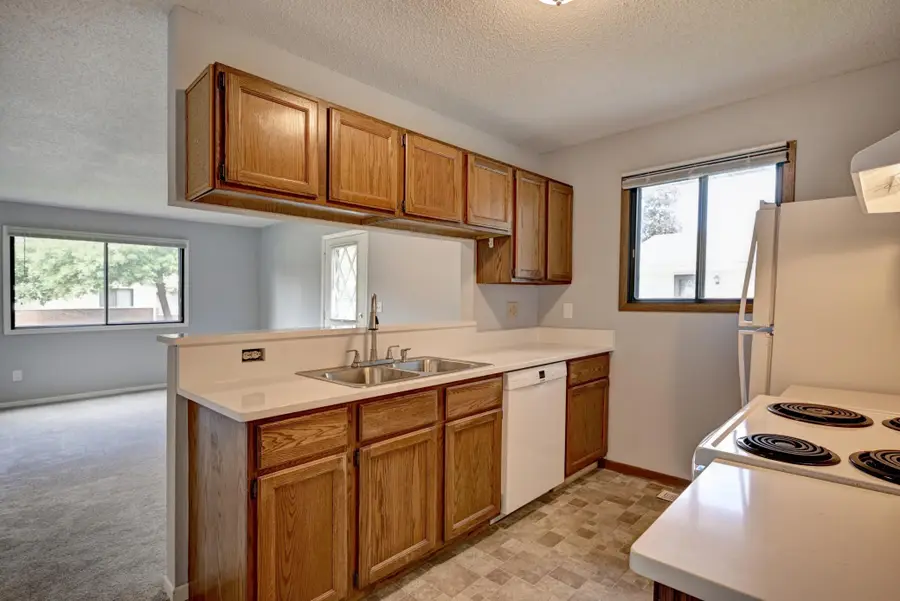 2602 Brookdale Lane, Brooklyn Park, MN 55444 - #2