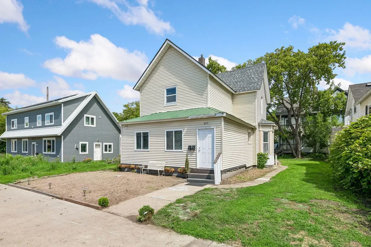 825 18th Avenue Ne, Minneapolis, MN 55418 - #1