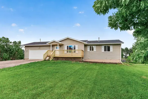 33545 Oriole Avenue, Lindstrom, MN 55045