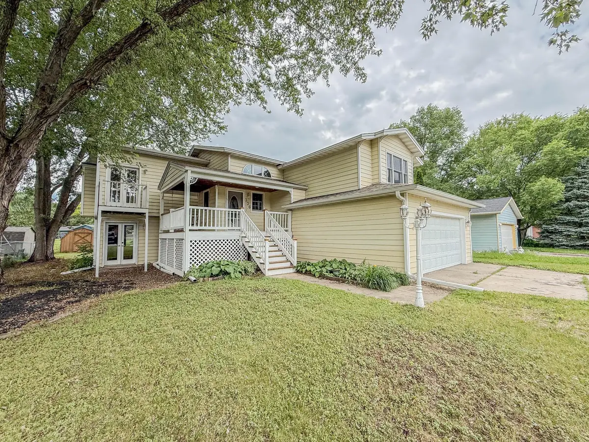 336 9 1/2 Street N, Sauk Rapids, MN 56379 - #1