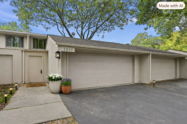 1511 Black Oaks Place N, Plymouth, MN 55447