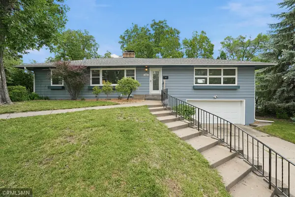3101 Armour Terrace, Saint Anthony, MN 55418