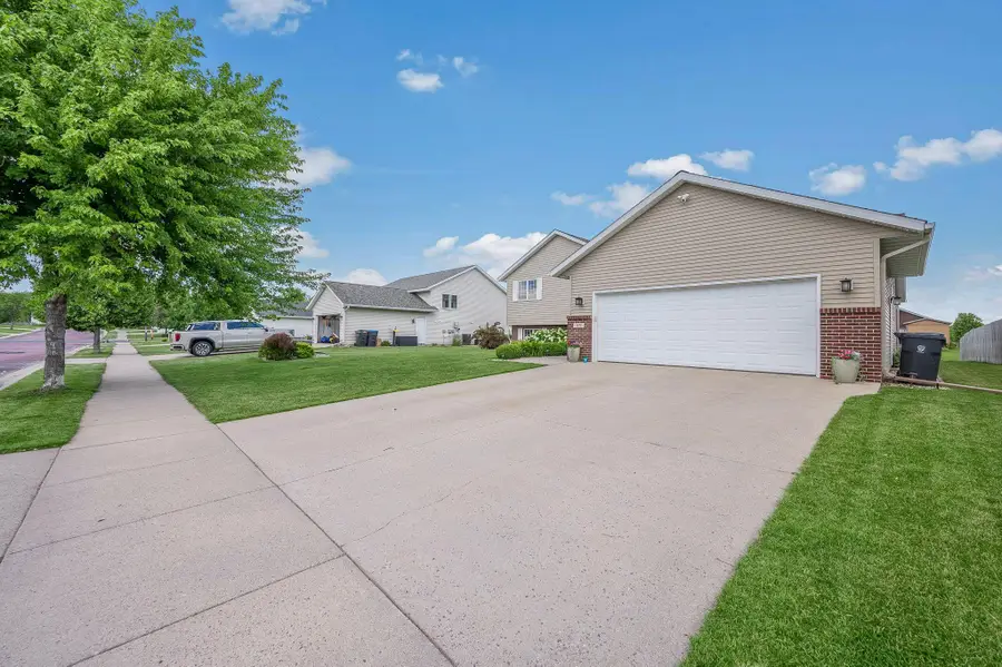 109 La Costa Lane, Mankato, MN 56001 - #2