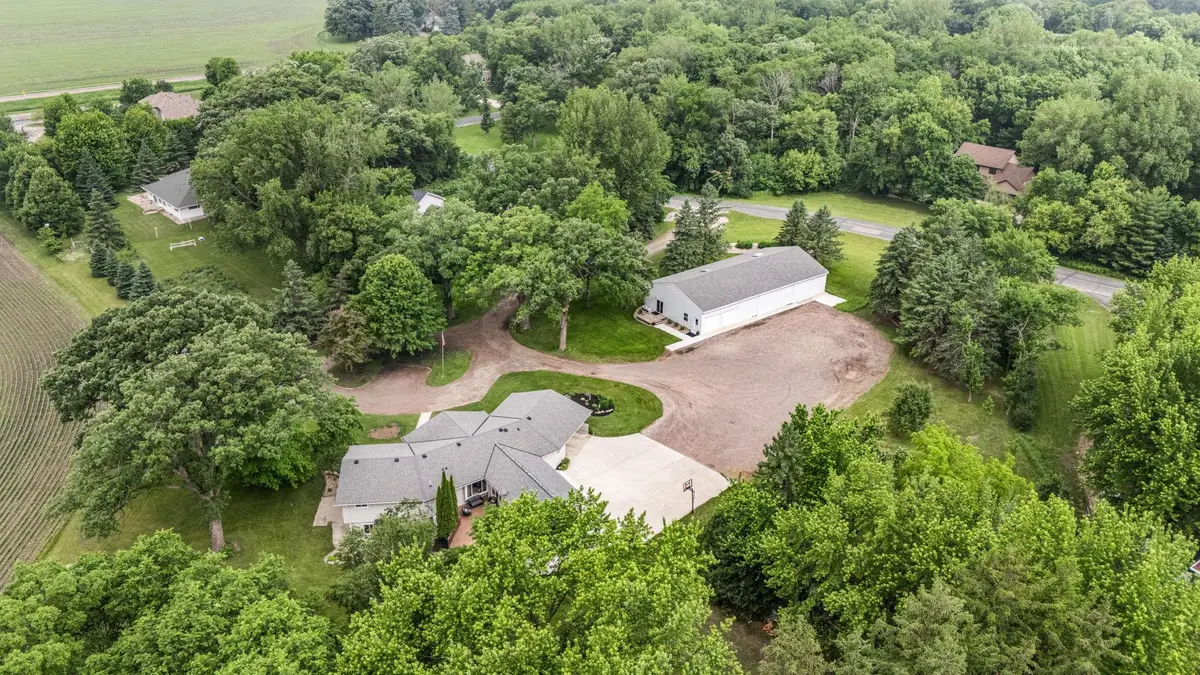 16807 206th Circle, Hutchinson, MN 55350 - #1