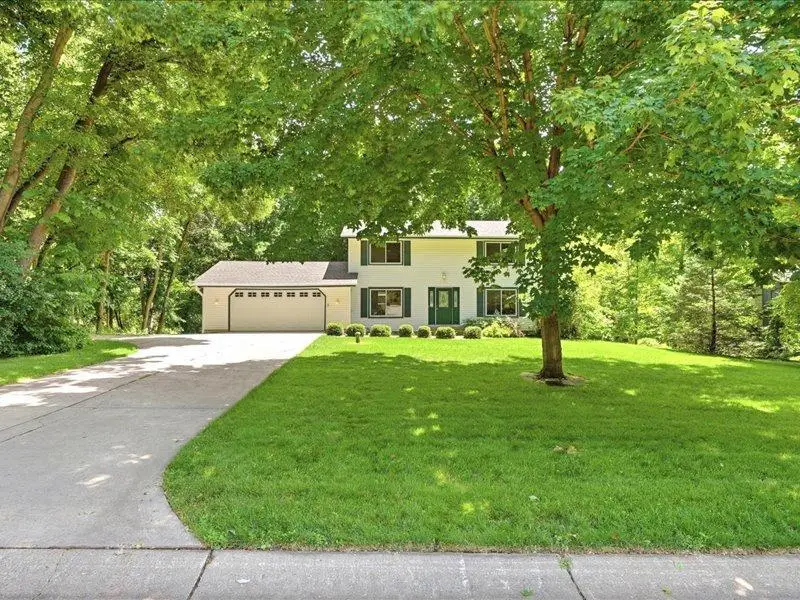 9331 Cedar Forest Road, Eden Prairie, MN 55347 - #3