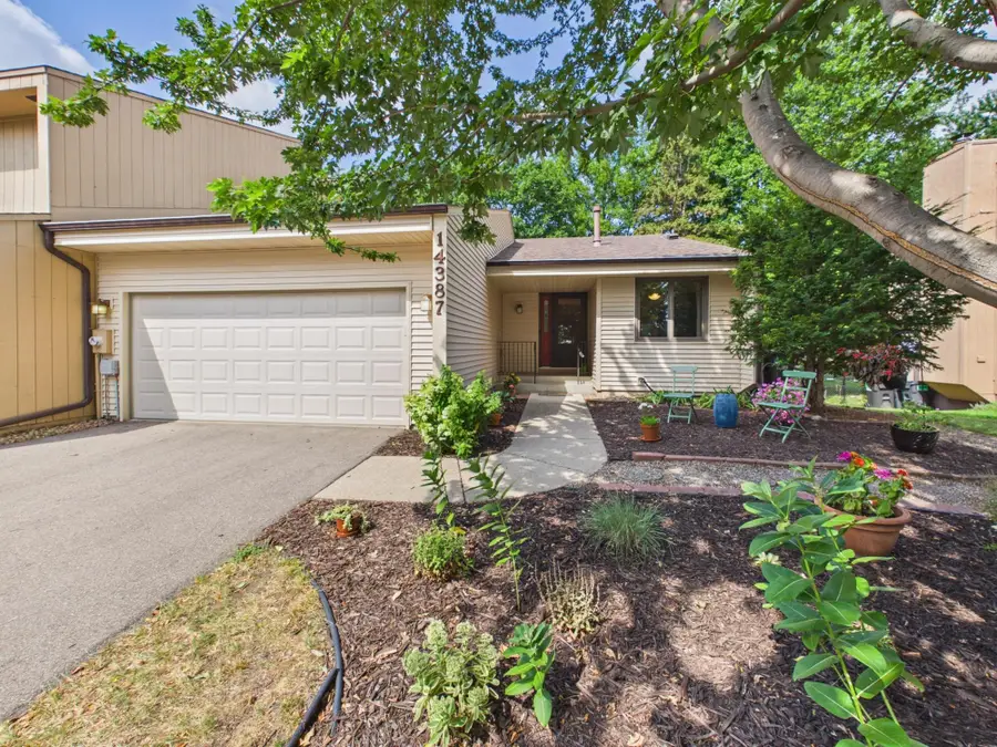 14387 Embry Path, Apple Valley, MN 55124 - #3