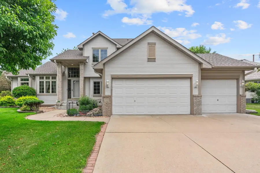 3901 Foxglove Court N, Brooklyn Park, MN 55443 - #3