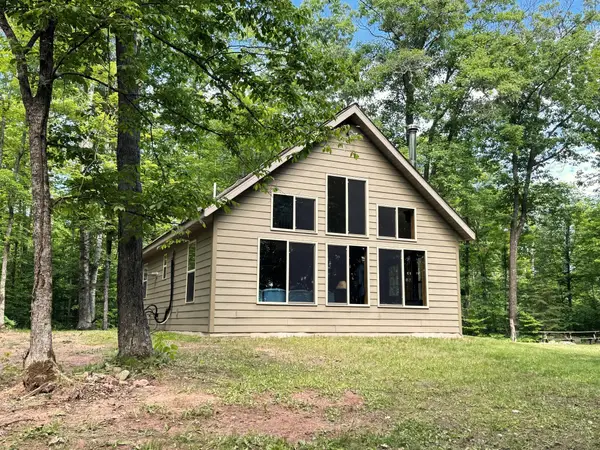 8320 State Highway 23, Kerrick, MN 55756