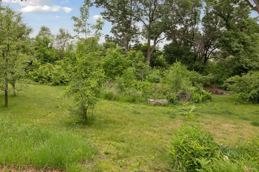 2705 Hillview Road, Mounds View, MN 55112 - #2