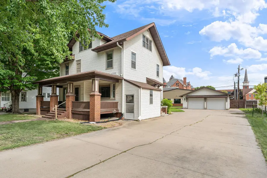 122 E Rice Street, Owatonna, MN 55060 - #2