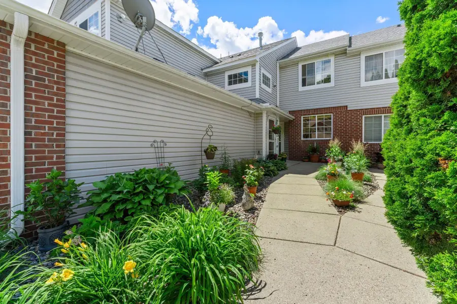 11692 Langford Circle #702, Burnsville, MN 55337 - #3