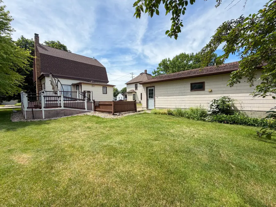 112 4th Street S, Gaylord, MN 55334 - #2