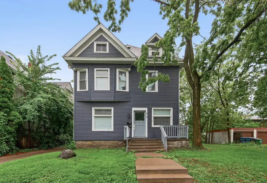 812 7th Street Se, Minneapolis, MN 55414 - #3