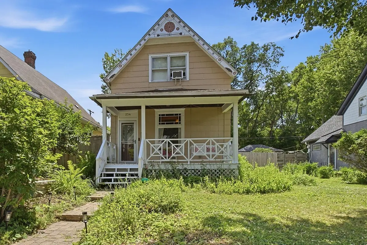 234 Sidney Street E, West Saint Paul, MN 55107 - #1