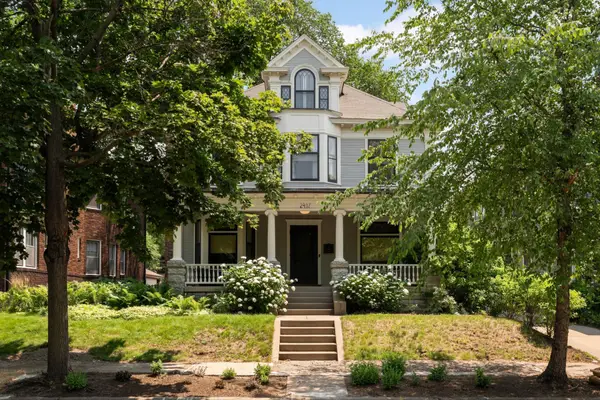 2417 Colfax Avenue S, Minneapolis, MN 55405
