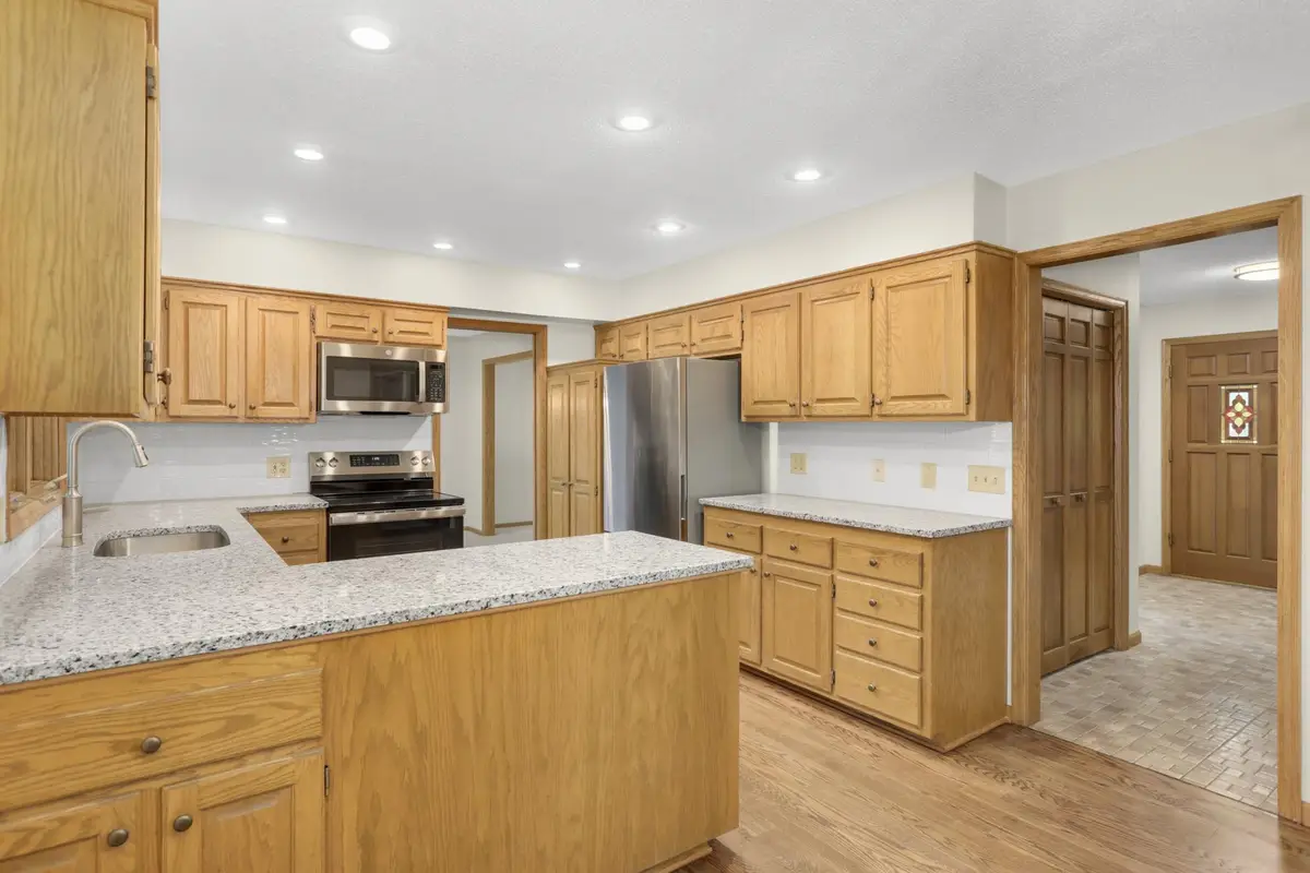 3535 Rosewood Lane N, Plymouth, MN 55441 - #1