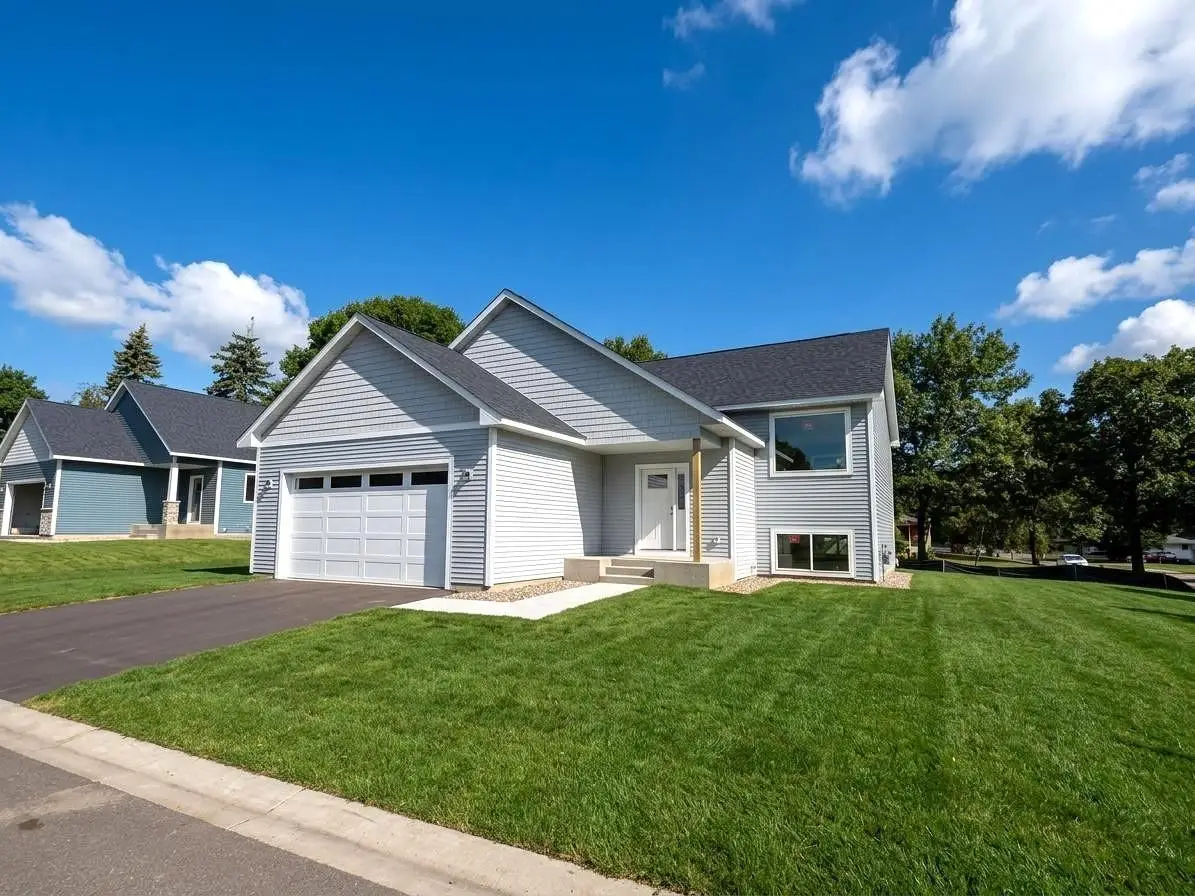1304 Robinwood Lane, Faribault, MN 55021 - #1