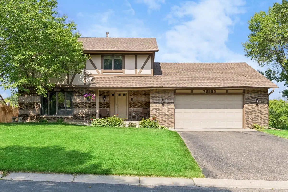 7885 Kingsview Lane N, Maple Grove, MN 55311 - #1