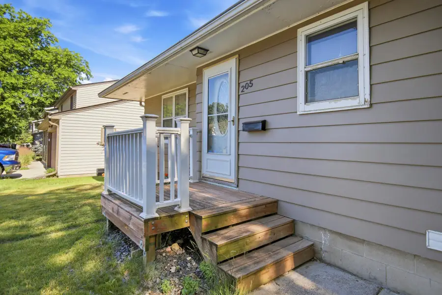 205 Burr Oak Drive, Albert Lea, MN 56007 - #2