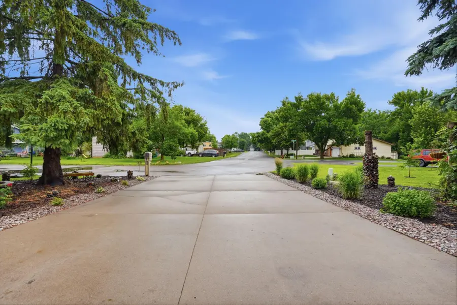 109 Charity Lane N, Montrose, MN 55363 - #3