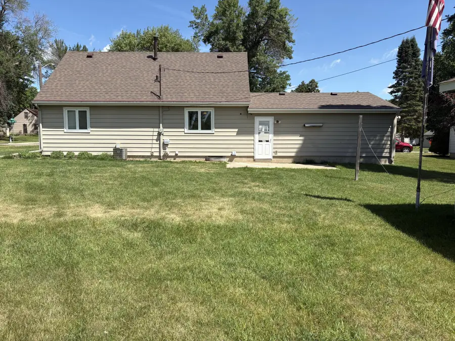 702 Glenview Drive, Albert Lea, MN 56007 - #2