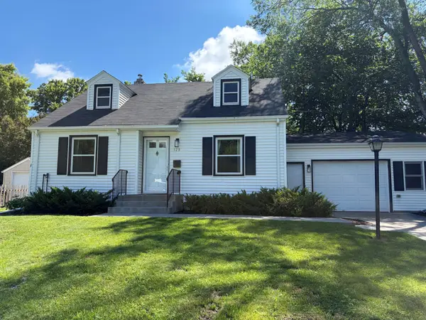 129 Park Lane, Hopkins, MN 55343