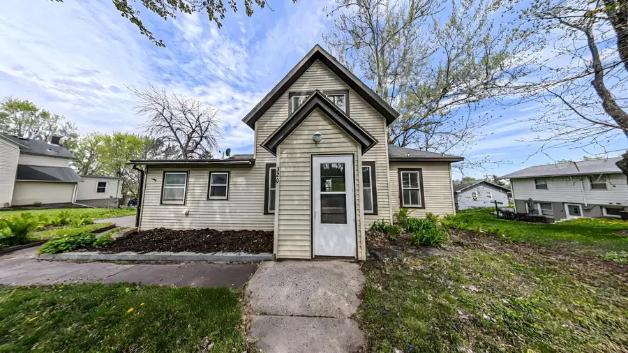 320 N 3rd Street, Le Sueur, MN 56058 - #3