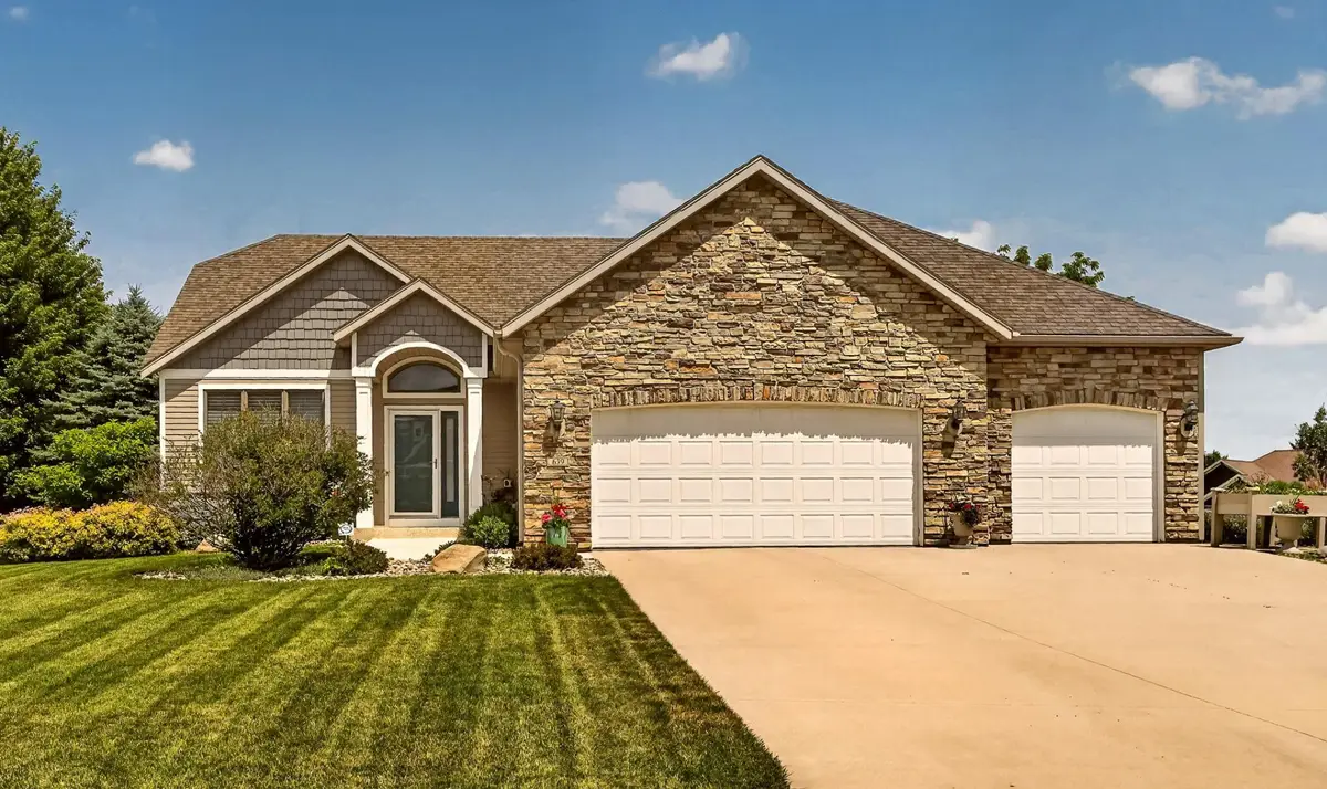 639 Donnington Place, Byron, MN 55920 - #1