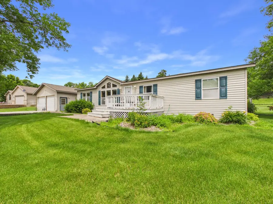 113 E Ridgeview Drive, Starbuck, MN 56381 - #3