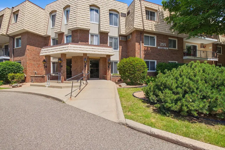 255 Westview Drive #308, West Saint Paul, MN 55118 - #2