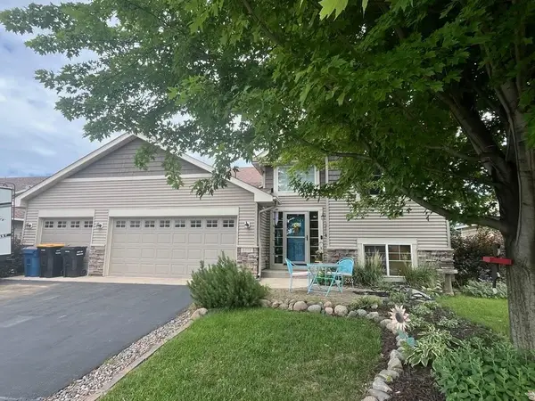 1773 Gotland Lane, Shakopee, MN 55379