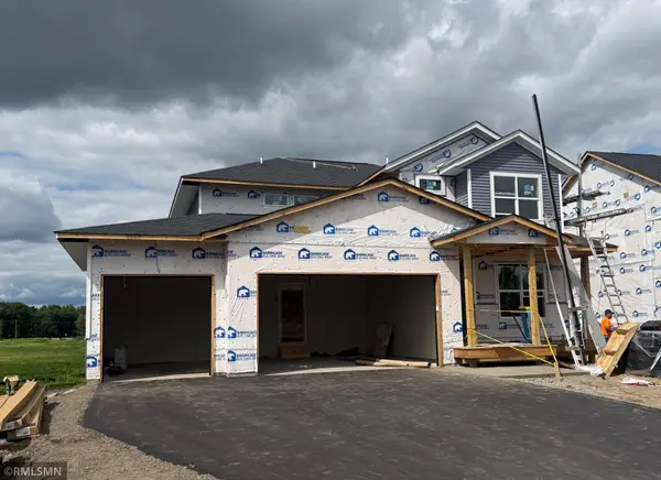 1717 Meadows Drive, East Bethel, MN 55011