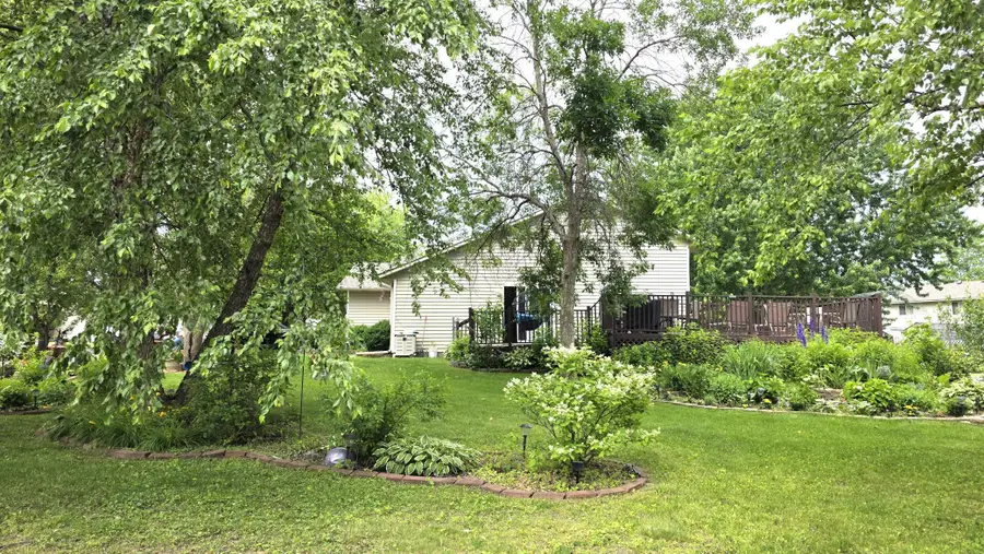 6546 Upper 22nd Street N, Oakdale, MN 55128 - #3