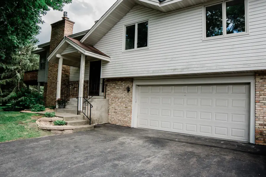 5688 Royal Oaks Drive, Shoreview, MN 55126 - #3