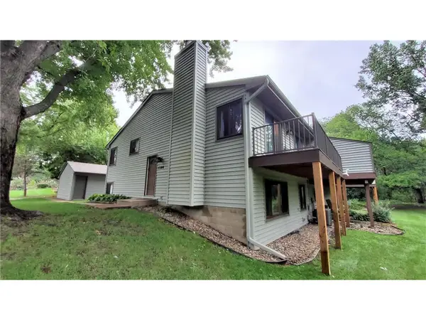 1386 Arden View Drive, Arden Hills, MN 55112