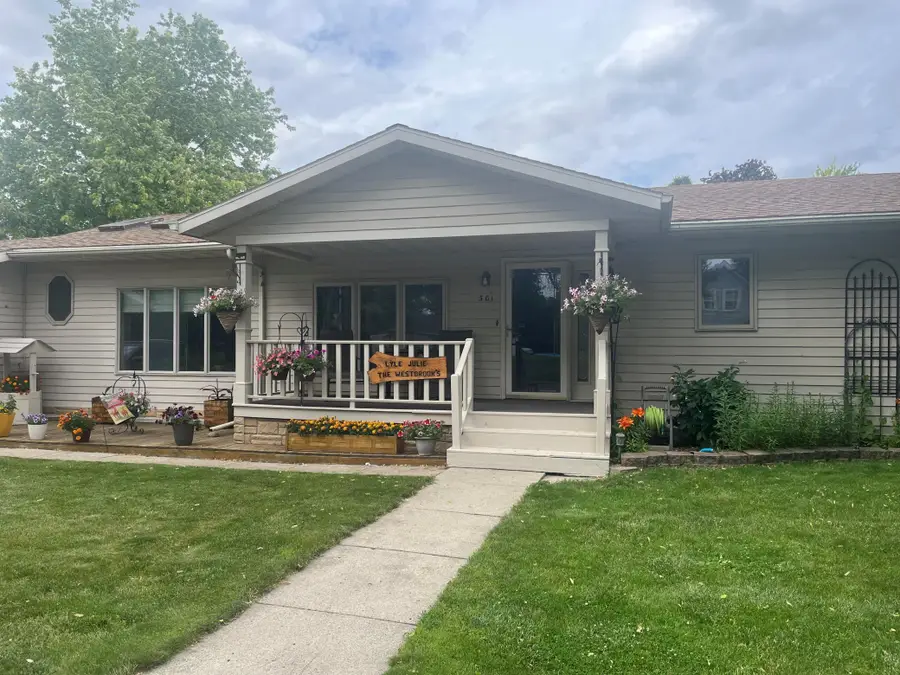 301 5th Street Sw, Hankinson, ND 58041 - #2