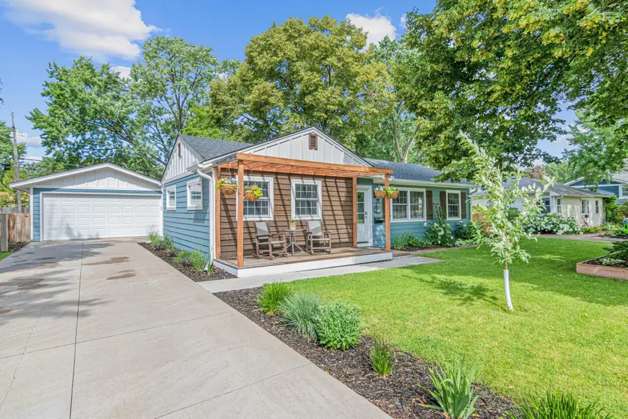 8332 11th Avenue S, Bloomington, MN 55420 - #2
